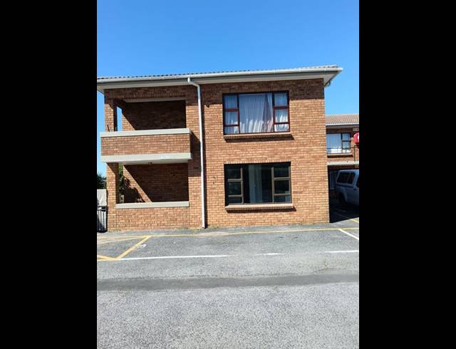 2 BEDROOM PROPERTY TO RENT IN WINDSOR PARK